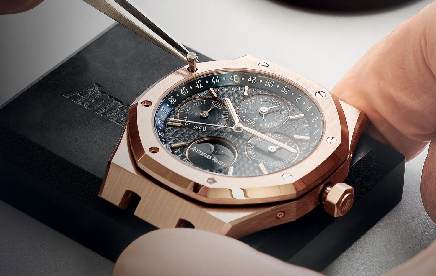 Top 10+ Must-Know Luxury Watch Brands in 2022